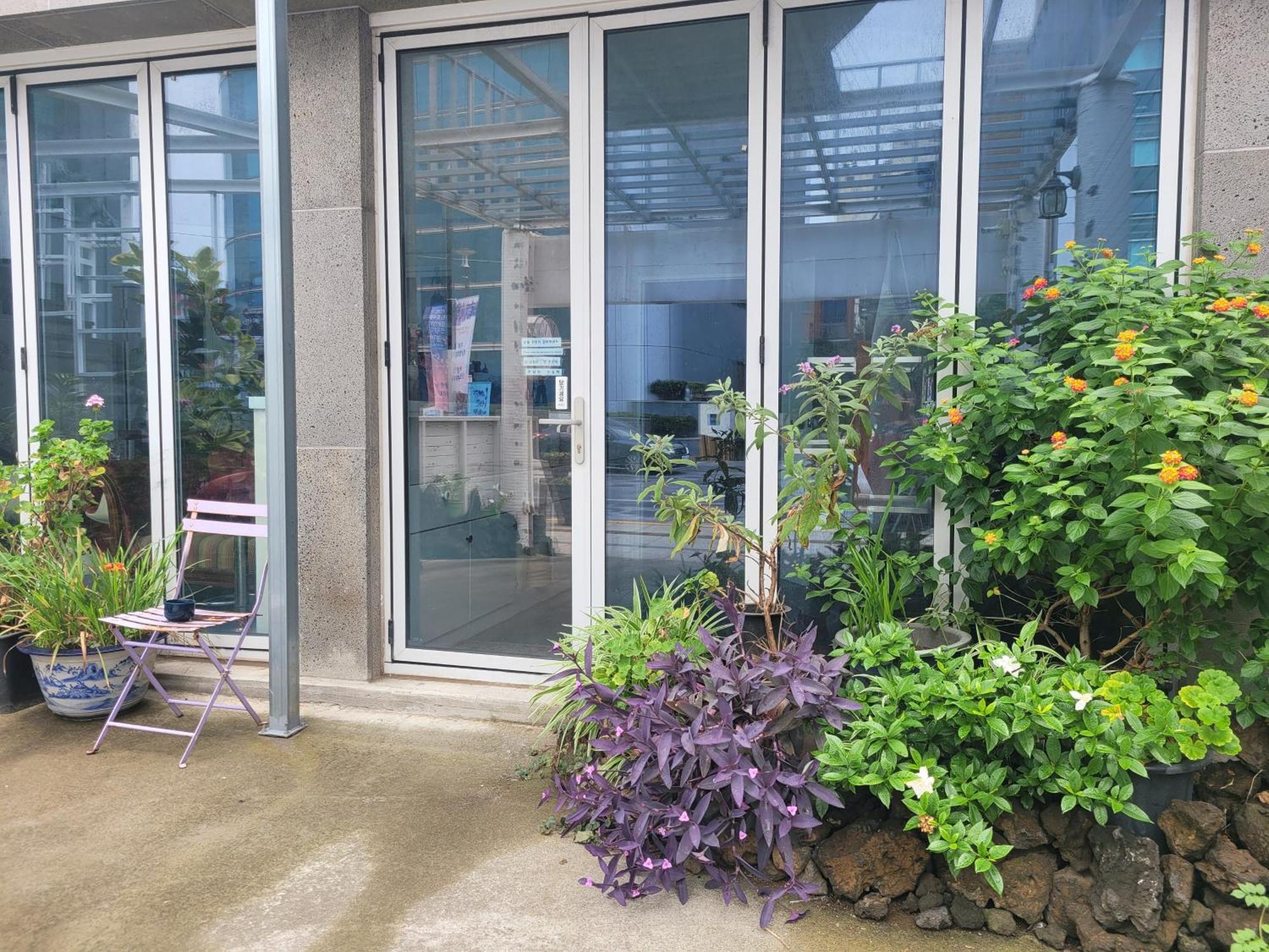 Jeju Vision House Hotel Exterior photo