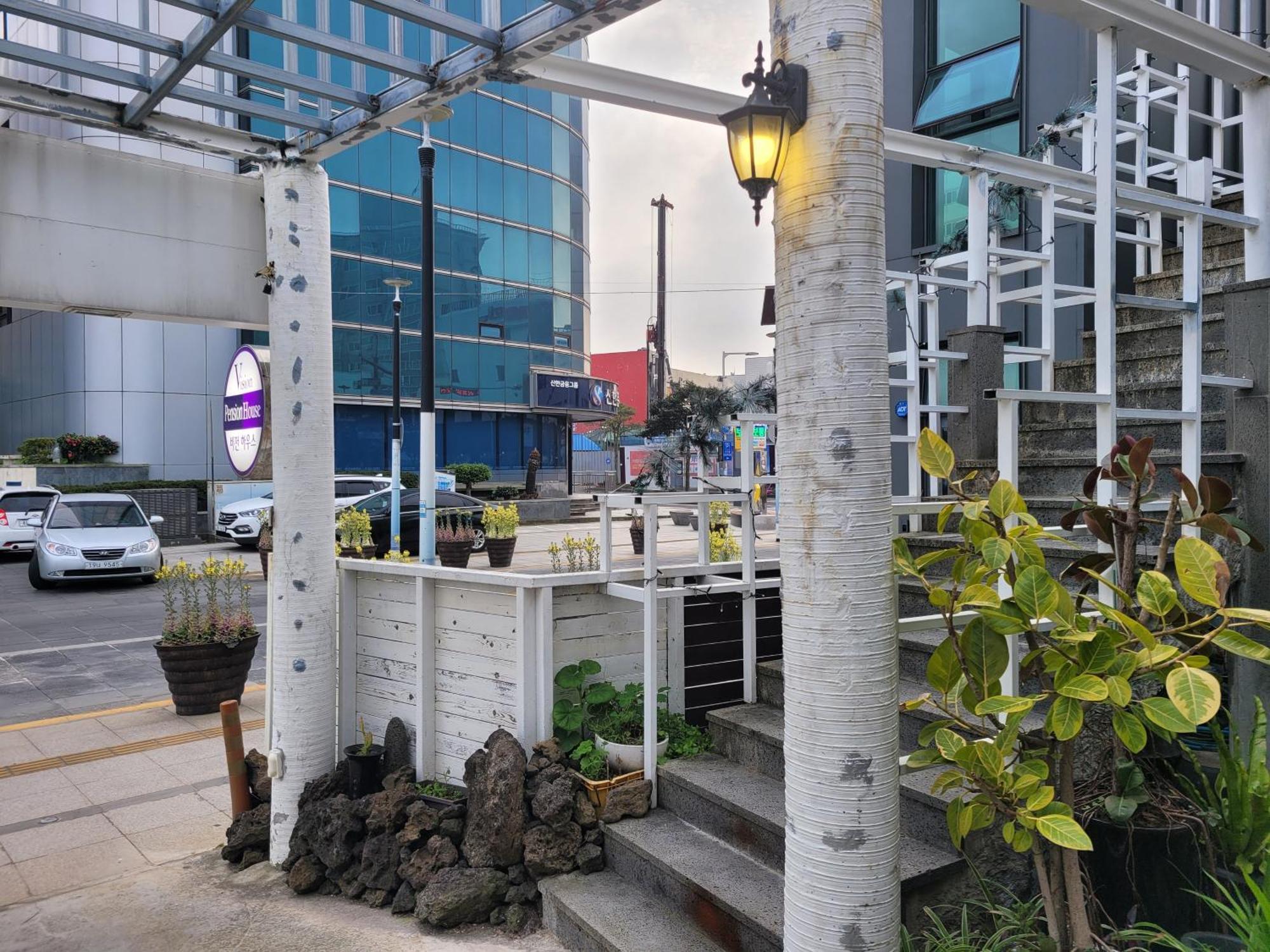 Jeju Vision House Hotel Exterior photo